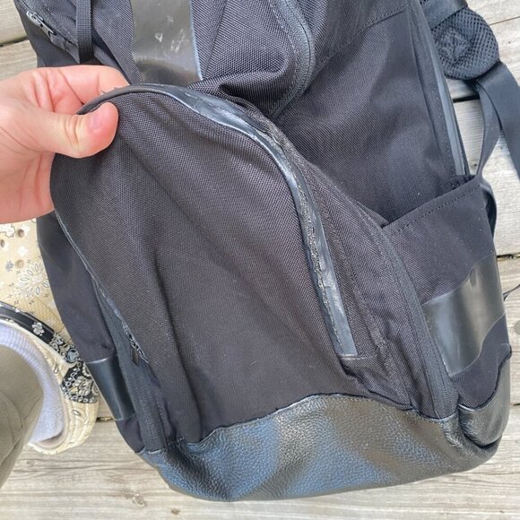 Onitsuka Tiger by Asics Backpack Black - Picture 7 of 8